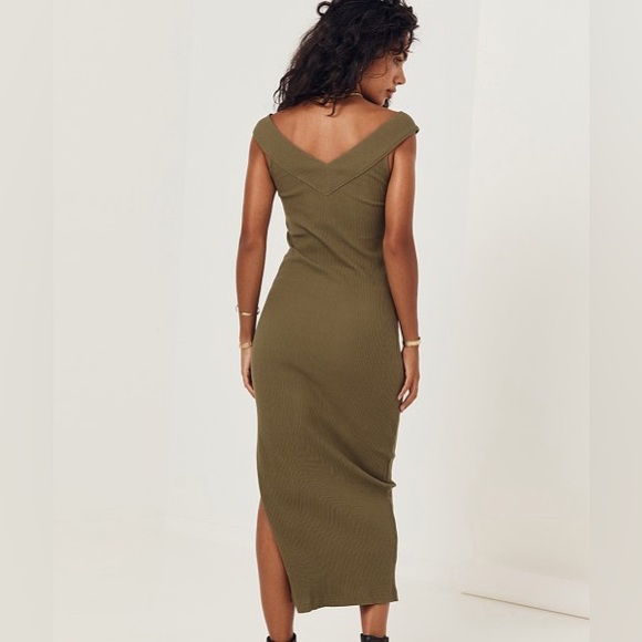 Spell & the Gypsy Collective Mazzy Ribbed Midi Dress in khaki olive green size M - Picture 4 of 11